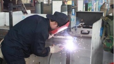 焊接凈化器,焊接煙氣凈化器,執(zhí)信環(huán)保實力廠家。
