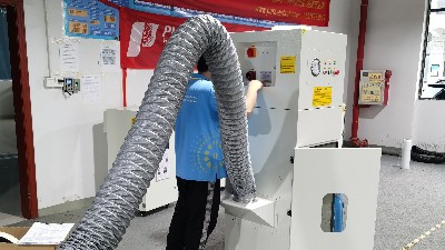執(zhí)信環(huán)保,移動(dòng)式單機(jī)除塵器,焊接機(jī)除塵設(shè)備,可靠,品質(zhì),凈化！