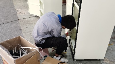 執(zhí)信環(huán)保移動(dòng)式除塵器,制造加工企業(yè)的煙塵凈化設(shè)備！