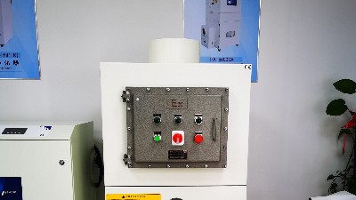 工業(yè)脈沖集塵器-打磨集塵器-執(zhí)信環(huán)保科技廠家直銷！