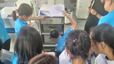 激光煙霧凈化器生產(chǎn)廠家，執(zhí)信環(huán)保科技產(chǎn)品知識(shí)培訓(xùn)！