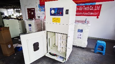 飛輪加工煙塵凈化設(shè)備怎么選，執(zhí)信環(huán)保工業(yè)加工煙塵凈化器制造！